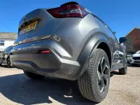 Second-hand Nissan Juke N-Connecta 114 CP (83 kW) 2023 Gri SUV