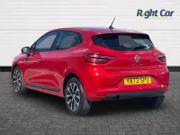 Used Renault Clio Evolution 90 HP (66 kW) 2023 Red  Hatchback