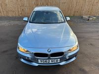 Begagnad BMW 320 Performance 184 HK (135 kW) 2012 Blå Sedan