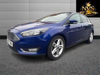 Begagnad Ford Focus Titanium 120 HK (88 kW) 2017 Blå Halvkombi