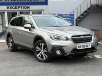 Used Subaru Outback Premium 175 HP (128 kW) 2018 Gold Estate