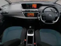 Begagnad Citroën C4 Feel 131 HK (96 kW) 2018 Grå SUV
