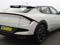 Used Kia EV6 Air 167 kW (228 HP) 2025 White SUV