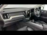 Begagnad Volvo XC60 Plus 2023 Svart SUV