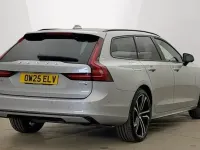 Usado Volvo V90 Ultra 455 CV (334 kW) 2025 Plateado Familiar