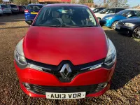 Used Renault Clio Dynamique 90 HP (66 kW) 2013 Red Hatchback