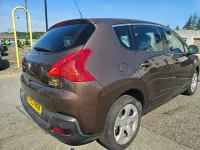 Used Peugeot 3008 Active 115 HP (84 kW) 2013 Brown Estate