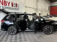 Used Mitsubishi Outlander P-HEV 203 HP (149 kW) 2017 Black SUV