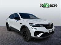 Begagnad Renault Arkana Esprit Alpine 140 HK (102 kW) 2023 Vit SUV