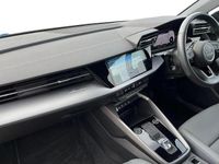 Używany Audi A3 Sport 147 KM (108 kW) 2023 Czarny Sedan/Limuzyna