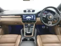 Used Porsche Cayenne Turbo 550 HP (404 kW) 2019 Black SUV