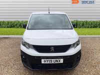 Used Peugeot Partner 2019 White MPV