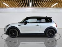 Used Mini Cooper SE Hatch 135 kW (184 HP) 2023 White Hatchback