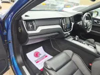 Usado Volvo XC60 R-Design Pro 2020 Azul SUV