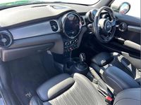 Used Mini Cooper S Exclusive 176 HP (129 kW) 2022 Green Hatchback