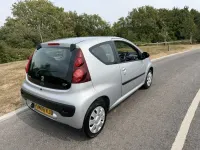 Used Peugeot 107 68 HP (50 kW) 2009 Silver Hatchback