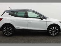 Used Seat Arona FR 115 HP (84 kW) 2024 White SUV