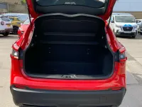Used Nissan Qashqai Acenta Premium 140 HP (102 kW) 2020 Red SUV