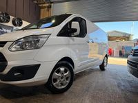 Used Ford Transit Custom Limited 170 HP (125 kW) 2017 White Van