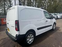 Used Peugeot Partner 2016 White