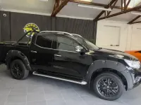 Used Nissan Navara Tekna 190 HP (139 kW) 2018 Black Pickup