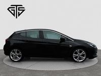 Second-hand Vauxhall Astra SRi 2017 Negru Hatchback