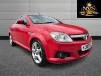 Used Vauxhall Tigra 90 HP (66 kW) 2007 Red Cabriolet