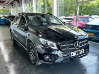 Used Mercedes GLA180 Urban 122 HP (89 kW) 2019 Black SUV