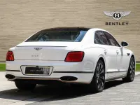 Used Bentley Flying Spur 544 HP (400 kW) 2022 White Sedan