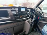 Używany Ford Transit 130 KM (95 kW) 2021 Biały Van