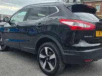 Used Nissan Qashqai N-Connecta 130 HP (95 kW) 2017 Black SUV