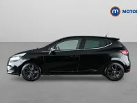 Used Renault Clio Iconic 90 HP (66 kW) 2019 Black Hatchback