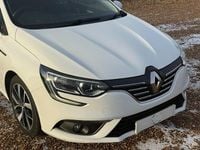 Used Renault Mégane GrandTour Iconic 115 HP (84 kW) 2019 White Estate