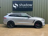 Używany Jaguar F-Pace SVR 550 KM (404 kW) 2019 Srebrny SUV