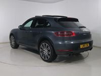 Used Porsche Macan 252 HP (185 kW) 2018 Grey SUV