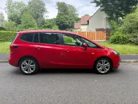 Used Vauxhall Zafira SRi 2014 Red MPV