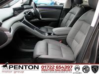 Begagnad MG IM6 553 kW (752 HK) 2025 Silver SUV
