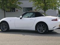 Used Mazda MX5 132 HP (97 kW) 2019 White Cabriolet