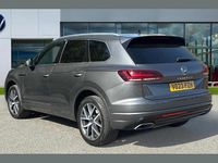 Used VW Touareg R-line 286 HP (210 kW) 2023 Grey SUV
