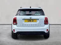 Used Mini Cooper D Exclusive 150 HP (110 kW) 2019 White Hatchback