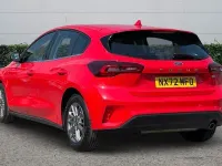 Used Ford Focus Titanium 155 HP (114 kW) 2023 Red Hatchback
