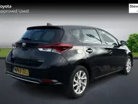 Used Toyota Auris Hybrid 136 HP (100 kW) 2019 Hatchback