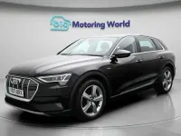 Usado Audi e-tron 230 kW (313 CV) 2022 Negro SUV