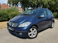 Used Mercedes A180 Avantgarde 2012 Blue Hatchback