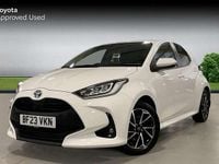 Used Toyota Yaris Hybrid Design 116 HP (85 kW) 2023 White Hatchback