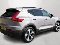 Used Volvo XC40 Plus 161 HP (118 kW) 2025 Silver SUV