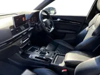Used Audi Q5 Advanced 187 HP (137 kW) 2019 White SUV