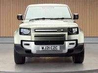 Used Land Rover Defender HSE 300 HP (220 kW) 2021 Green SUV