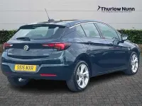 Używany Vauxhall Astra SRi 150 KM (110 kW) 2016 Zielony Hatchback