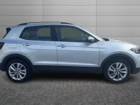 Usado VW T-Cross SE 110 HP (80 kW) 2021 Prateado SUV